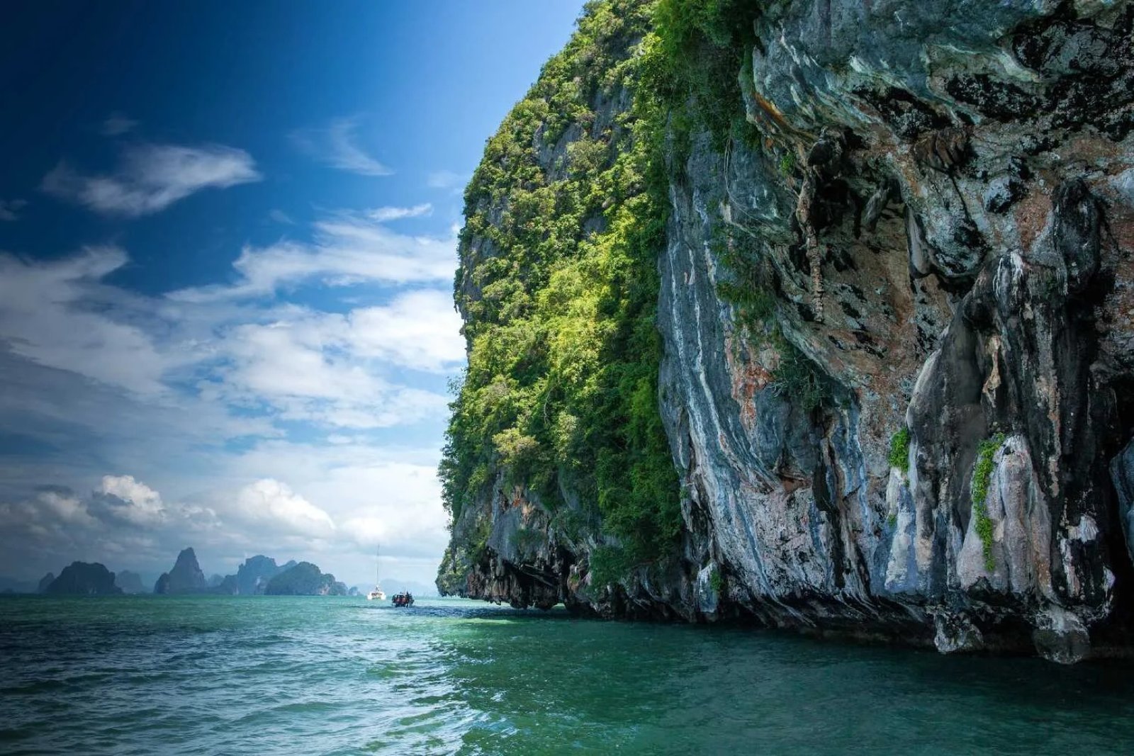 Островa Джеймса Бонда